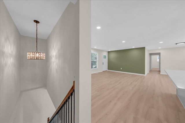 7320 Coronado Ct, Nashville, TN 37221