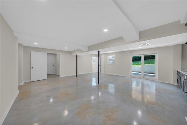 7320 Coronado Ct, Nashville, TN 37221