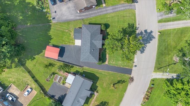 7320 Coronado Ct, Nashville, TN 37221
