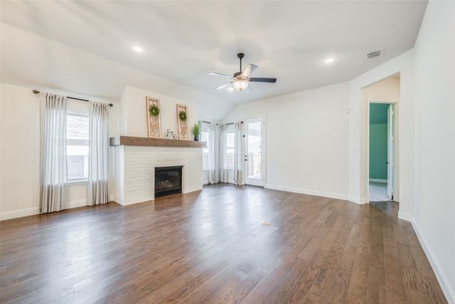 14304 Spitfire Trail, Fort Worth, TX 76262