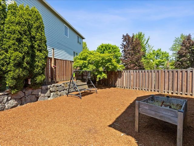 23713 Sw SANDERS Ter, Sherwood, OR 97140