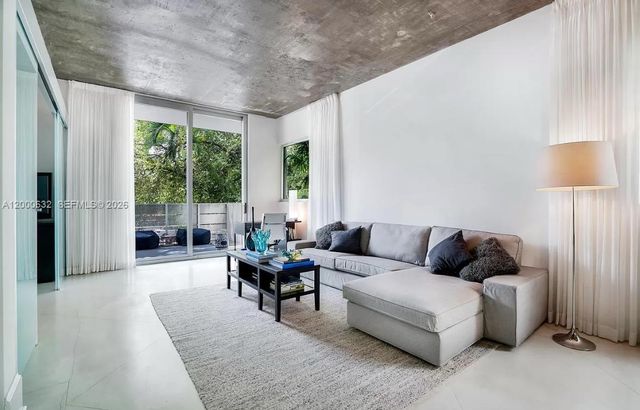 1700 Meridian Ave 208, Miami Beach, FL 33139