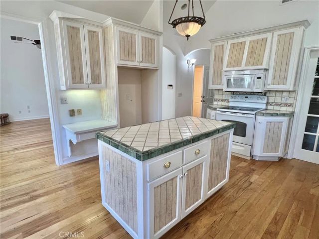473 Annandale Drive, Lake Arrowhead, CA 92352