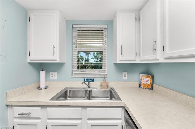 87 Collier BLVD J18, Marco Island, FL 34145