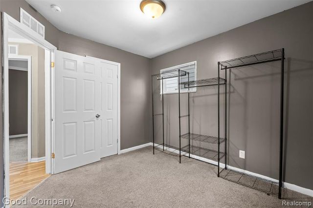 13046 Sherman Avenue, Warren, MI 48089