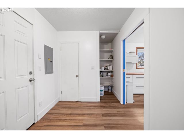 321 N HOLLADAY Dr, Seaside, OR 97138