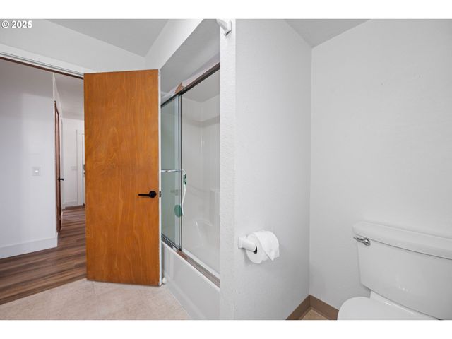 321 N HOLLADAY Dr, Seaside, OR 97138