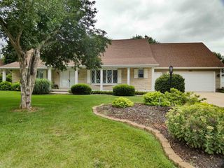 2031 BRADBURY LANE, Green Bay, WI 54313