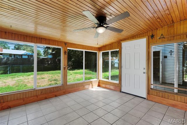37 Briarwood Drive, Belleville, IL 62223