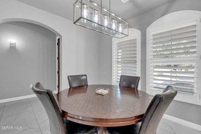 5501 Grove Drive, Sunland Park, NM 88063