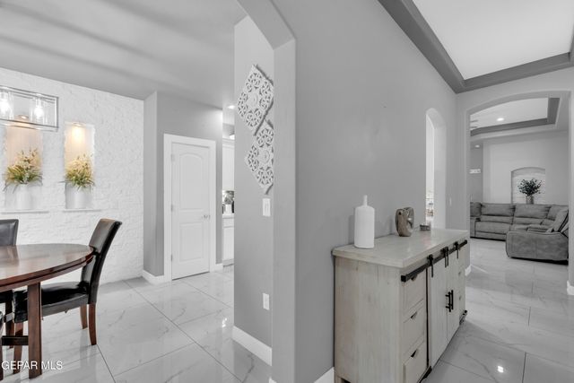 5501 Grove Drive, Sunland Park, NM 88063