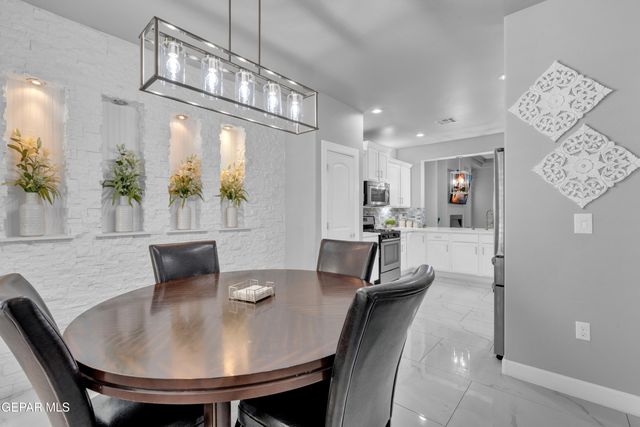 5501 Grove Drive, Sunland Park, NM 88063