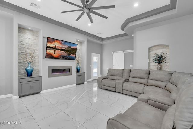 5501 Grove Drive, Sunland Park, NM 88063