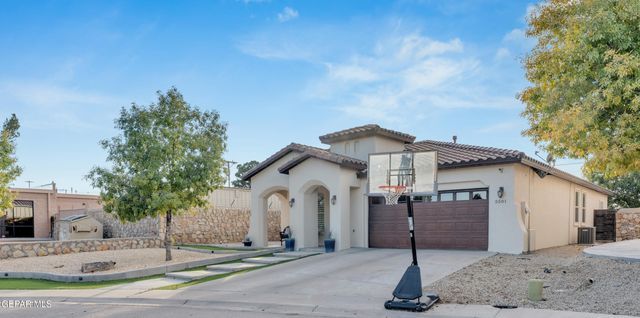 5501 Grove Drive, Sunland Park, NM 88063