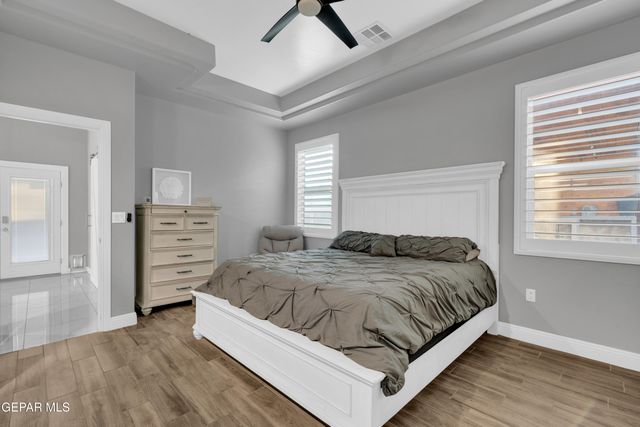 5501 Grove Drive, Sunland Park, NM 88063