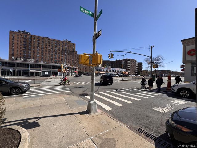 98-120 Queens Boulevard 1G, Rego Park, NY 11374