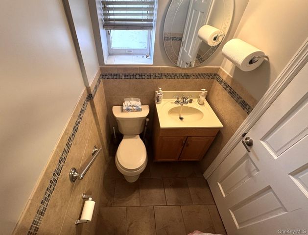 98-120 Queens Boulevard 1G, Rego Park, NY 11374