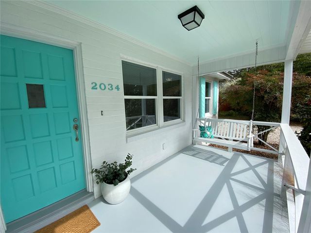 2034 NW 7TH LANE, Gainesville, FL 32603