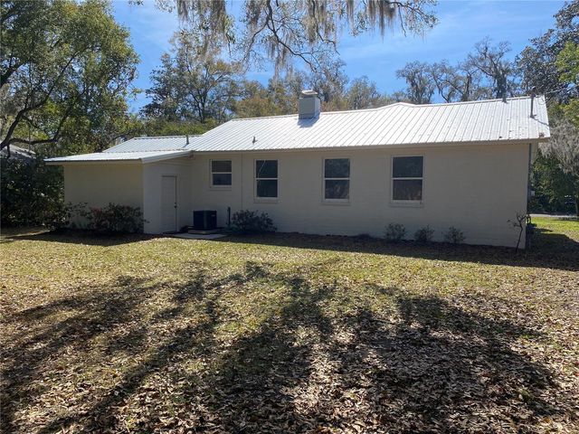 2034 NW 7TH LANE, Gainesville, FL 32603