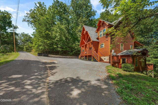 1041 Vista Drive, Gatlinburg, TN 37738