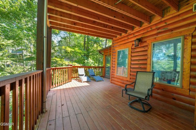 1041 Vista Drive, Gatlinburg, TN 37738
