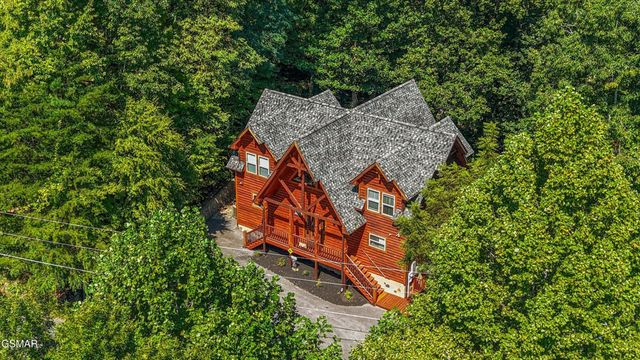 1041 Vista Drive, Gatlinburg, TN 37738