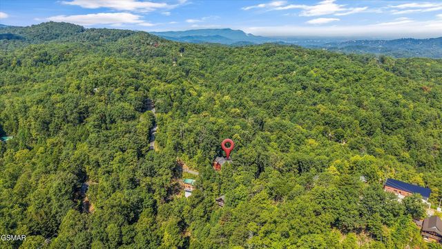 1041 Vista Drive, Gatlinburg, TN 37738