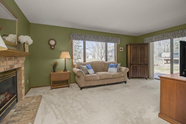 8944 Saint Croix Road, Woodbury, MN 55125