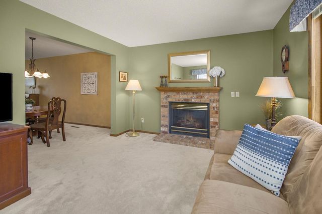 8944 Saint Croix Road, Woodbury, MN 55125