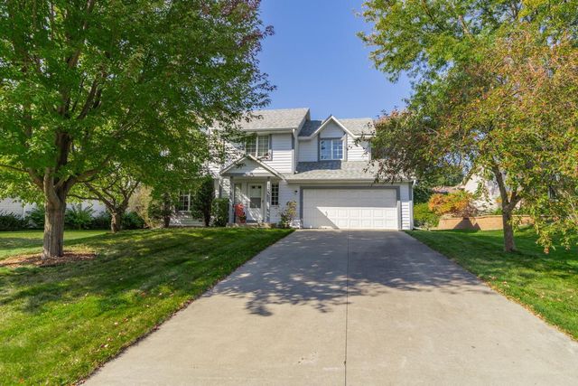 8944 Saint Croix Road, Woodbury, MN 55125