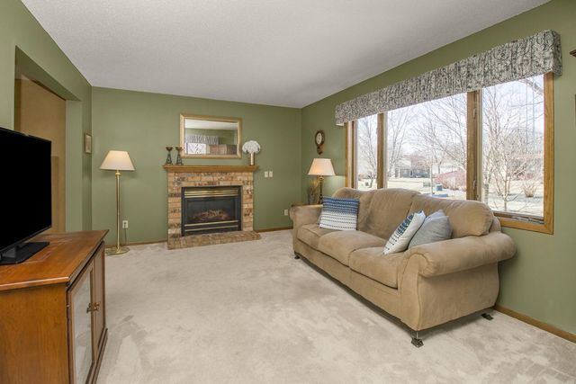 8944 Saint Croix Road, Woodbury, MN 55125