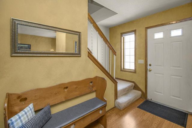 8944 Saint Croix Road, Woodbury, MN 55125