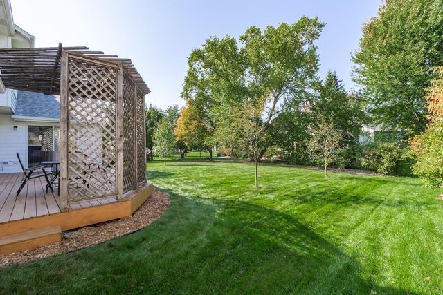 8944 Saint Croix Road, Woodbury, MN 55125