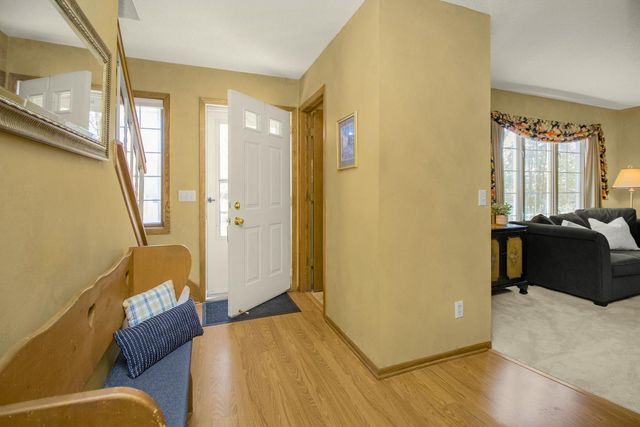 8944 Saint Croix Road, Woodbury, MN 55125