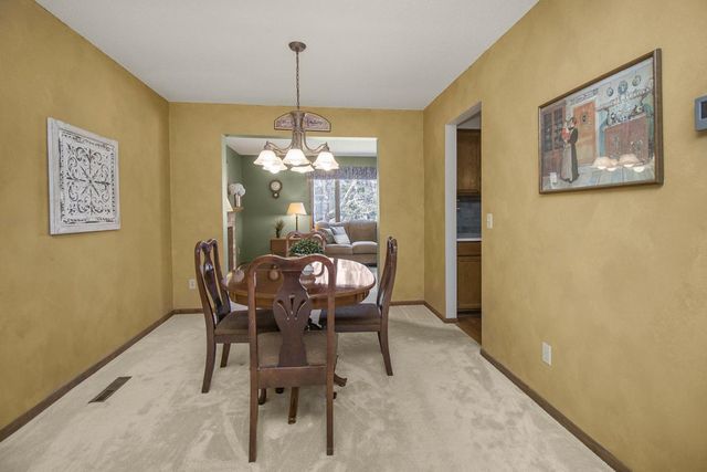 8944 Saint Croix Road, Woodbury, MN 55125