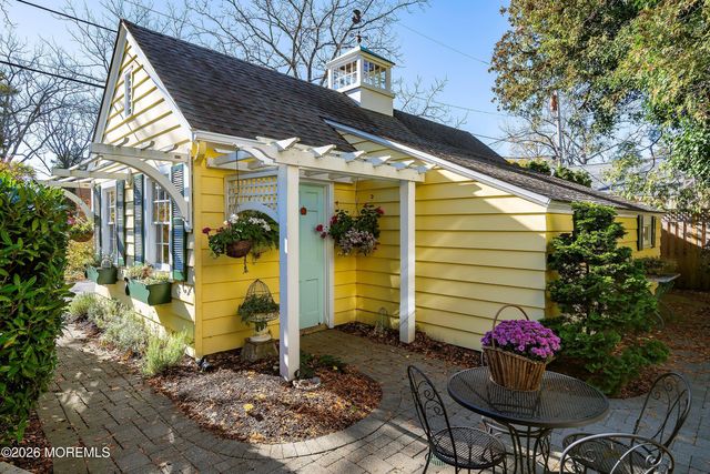 607 Cherokee Lane, Brielle, NJ 08730