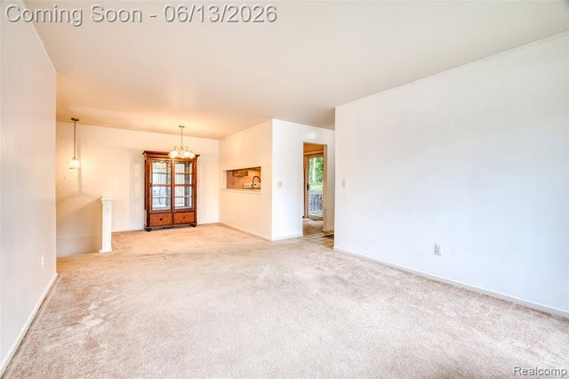 44750 Bayview Drive 37, Novi, MI 48377