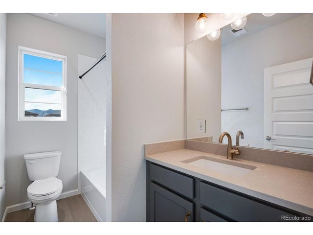 8568 Eckley St, Littleton, CO 80125