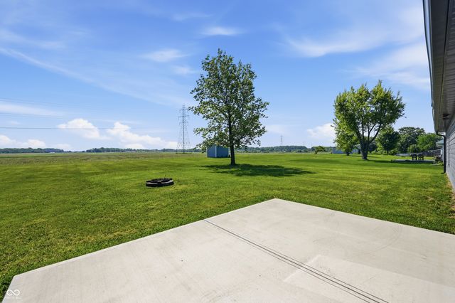 600 N County Road 500 E, Muncie, IN 47302