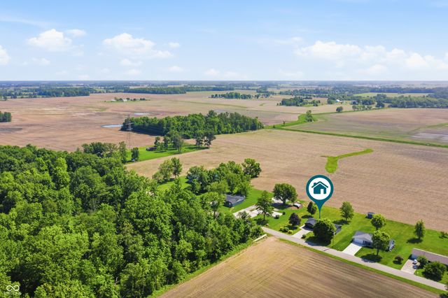 600 N County Road 500 E, Muncie, IN 47302