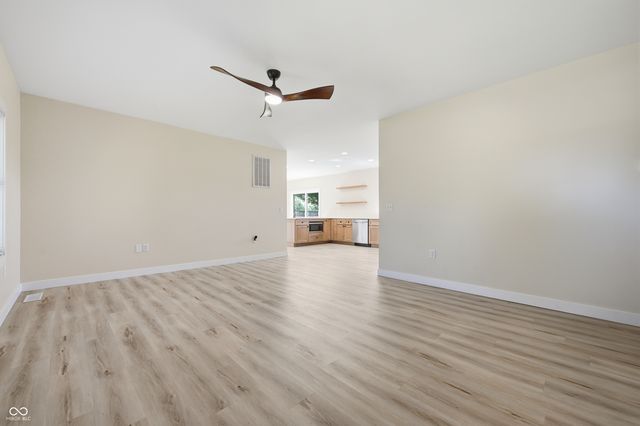 600 N County Road 500 E, Muncie, IN 47302