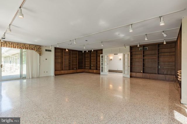 1211 E BUTLER PIKE, Ambler, PA 19002