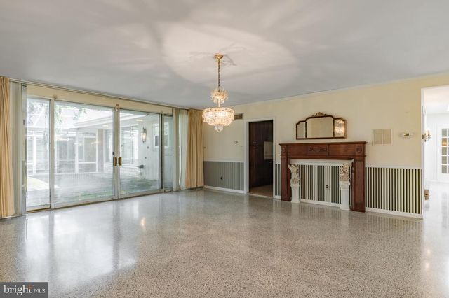 1211 E BUTLER PIKE, Ambler, PA 19002