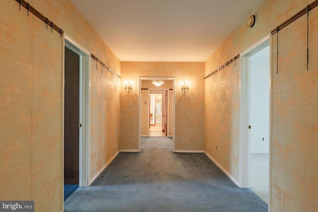 1211 E BUTLER PIKE, Ambler, PA 19002