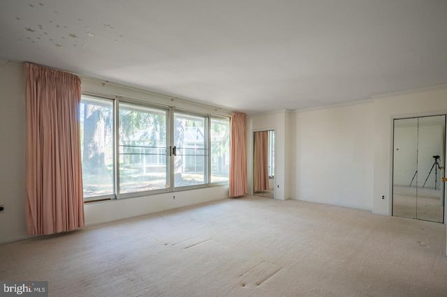 1211 E BUTLER PIKE, Ambler, PA 19002