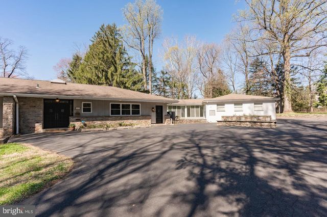1211 E BUTLER PIKE, Ambler, PA 19002