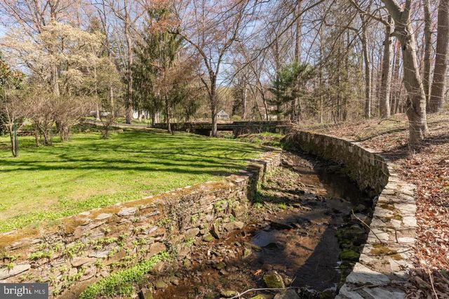 1211 E BUTLER PIKE, Ambler, PA 19002
