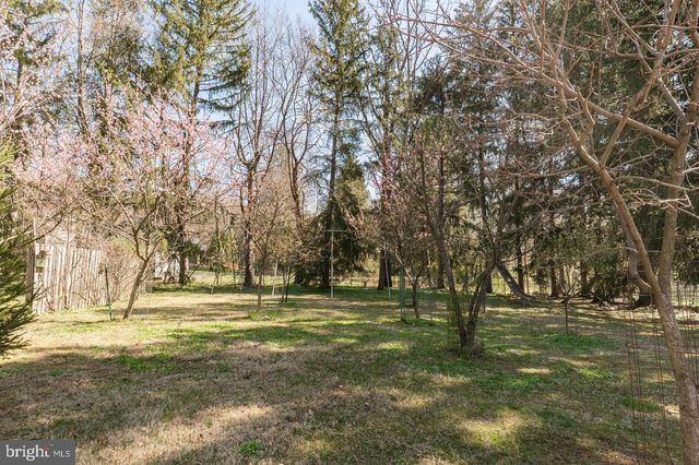 1211 E BUTLER PIKE, Ambler, PA 19002