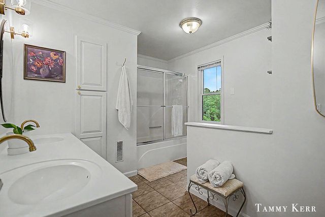 2535 52nd Street, Manlius Twp, MI 49408
