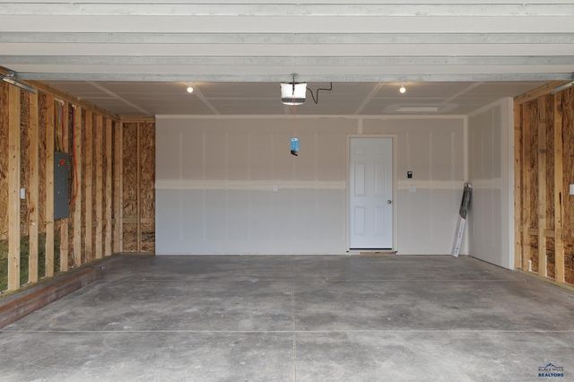 288 N VALLEY DR, Rapid City, SD 57703